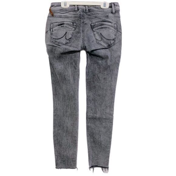 LTB Jeans Women’s Size 27 Gray Button Fly Studded pocket Raw Hem Distressed. - Picture 2 of 15